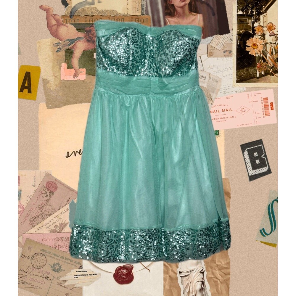Love Reign Size 5 Y2K Strapless Mint Green Sequin Dress